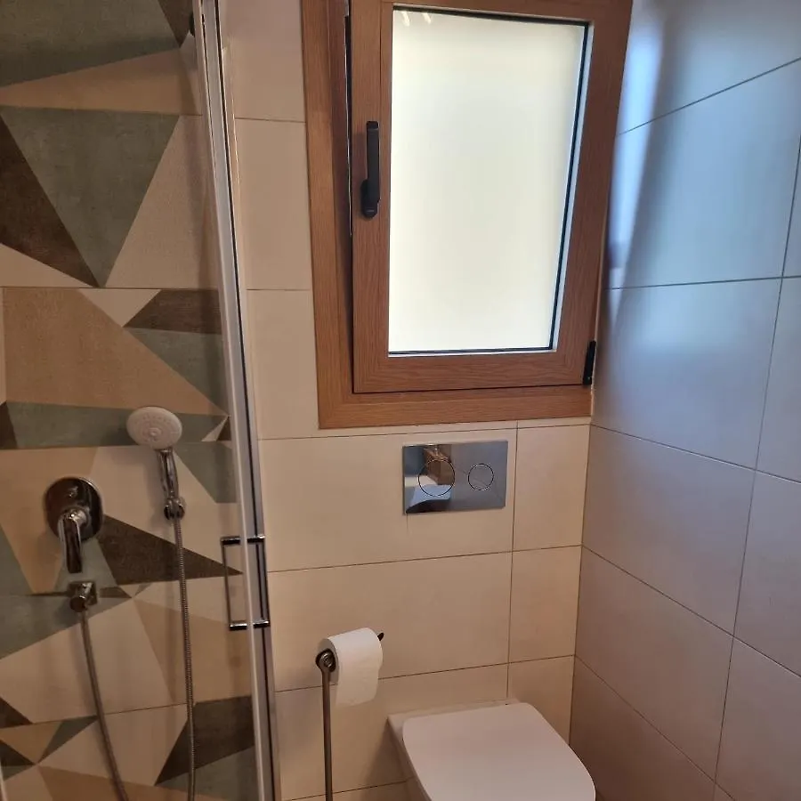 Alexandra'S Cozy Sea View Apartment Argostoli