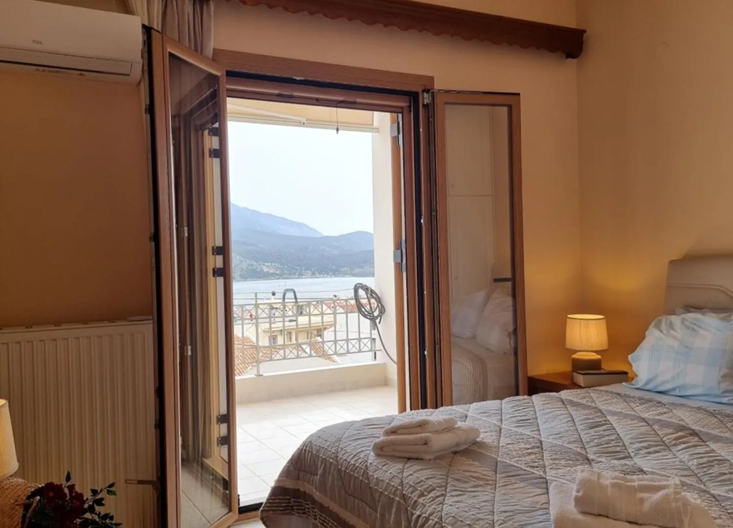 Alexandra'S Cozy Sea View Apartment Argostoli  Greece